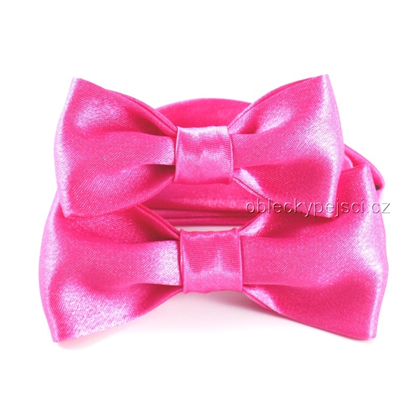 Saténový motýlek Růžový